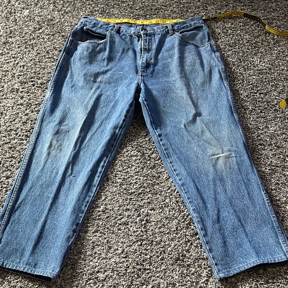 Men’s Basic Editions Relaxed Fit Work Blue Jeans (35W26L)